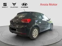 Usado Seat Ibiza Style 95 CV (69 kW) 2018 Negro Utilitario