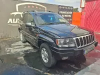 Usado Jeep Grand Cherokee Laredo 140 CV (102 kW) 2001 Negro SUV