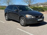 Usado Volvo XC60 Momentum 163 CV (119 kW) 2011 Gris / plata SUV