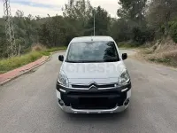 Usado Citroën Berlingo Tonic 92 CV (67 kW) 2013 Blanco Monovolumen
