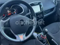 Usado Renault Clio IV Dynamique 90 CV (66 kW) 2016 Rojo Berlina