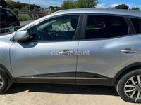 Usado Renault Kadjar Zen 140 CV (102 kW) 2019 Gris / plata SUV