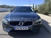 Usado Volvo V60 Momentum 190 CV (139 kW) 2019 Azul Familiar