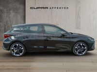 Używany Cupra Leon 150 KM (110 kW) 2024 Czarny Sedan/Limuzyna