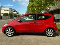 Usado Mercedes A150 Avantgarde 95 CV (69 kW) 2007 Rojo Berlina