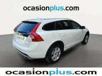 Usado Volvo V60 CC Momentum 150 CV (110 kW) 2018 Blanco Familiar
