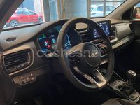 Usado Kia Stonic 100 CV (73 kW) 2024 Blanco SUV