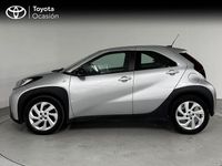 Usado Toyota Aygo X Play 72 CV (52 kW) 2024 Gris / plata SUV