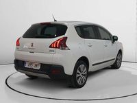 Usado Peugeot 3008 Style 132 CV (97 kW) 2016 Blanco SUV
