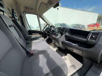 Usado Peugeot Boxer 101 CV (74 kW) 2011 Blanco Van