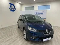 Usado Renault Scénic LIMITED 120 CV (88 kW) 2020 Azul Monovolumen