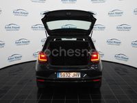 Usado VW Polo Advance 90 CV (66 kW) 2015 Negro Berlina
