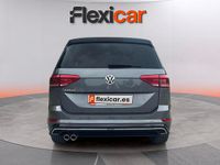 Usado VW Touran Advance 150 CV (110 kW) 2019 Gris Monovolumen