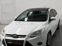 Usado Ford Focus 125 CV (91 kW) 2014 Blanco Berlina