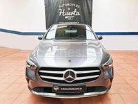 Usado Mercedes B180 116 CV (85 kW) 2020 Gris / plata Monovolumen