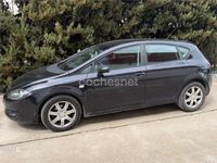Usado Seat Leon Reference 105 CV (77 kW) 2006 Negro Utilitario