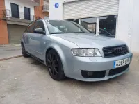 Usado Audi A4 150 CV (110 kW) 2002 Gris Berlina