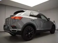 Usado VW T-Roc Advance 150 CV (110 kW) 2021 Gris SUV