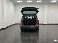 Usado VW Touran Advance 140 CV (102 kW) 2011 Beige Monovolumen