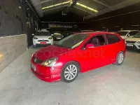 Usado Honda Civic Sport 110 CV (80 kW) 2004 Rojo Berlina
