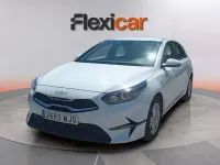 Usado Kia Ceed 136 CV (100 kW) 2023 Blanco Utilitario