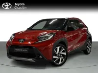 Usado Toyota Aygo X Edition 72 CV (52 kW) 2022 Rojo SUV