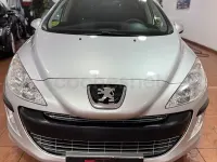 Usado Peugeot 308 90 CV (66 kW) 2008 Gris / plata Berlina