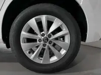 Usado Skoda Kamiq Ambition 110 CV (80 kW) 2023 Blanco SUV
