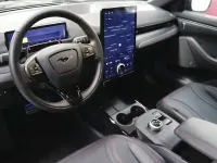 Begagnad Ford Mustang Mach-E Premium 216 kW (294 HK) 2025 Svart SUV