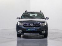 Usado Dacia Sandero Essentiel 75 CV (55 kW) 2019 Gris / plata Berlina