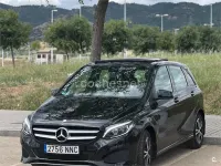 Usado Mercedes B200 136 CV (100 kW) 2015 Negro Monovolumen