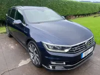 Usado VW Passat Sportline 239 CV (175 kW) 2016 Azul Familiar