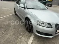 Usado Audi A3 Sportback Attraction 160 CV (117 kW) 2010 Gris / plata Utilitario
