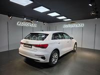 Usado Audi A3 116 CV (85 kW) 2023 Blanco Berlina