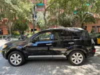 Usado Mitsubishi Outlander Intense 170 CV (125 kW) 2008 Negro SUV