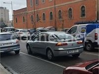 Usado Renault Laguna II Expression 120 CV (88 kW) 2002 Gris / plata Berlina