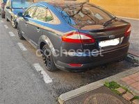 Usado Ford Mondeo Ghia 140 CV (102 kW) 2009 Gris / plata Berlina