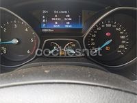 Usado Ford Focus Business Edition 120 CV (88 kW) 2017 Gris / plata Berlina