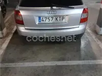 Usado Audi A4 170 CV (125 kW) 2003 Gris / plata Familiar