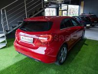 Usado Mercedes A180 Urban 109 CV (80 kW) 2015 Rojo Berlina