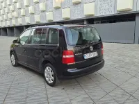 Usado VW Touran Edition 105 CV (77 kW) 2005 Negro Monovolumen
