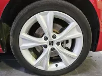 Usado Seat Leon FR 204 CV (150 kW) 2024 Rojo Utilitario