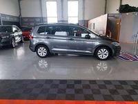 Usado VW Touran Advance 116 CV (85 kW) 2019 Gris / plata Monovolumen