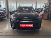 Usado Kia Stonic 101 CV (74 kW) 2023 Azul SUV