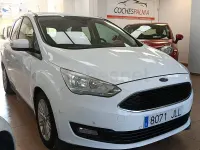 Usado Ford C-MAX Trend 125 CV (91 kW) 2015 Blanco Monovolumen