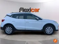 Usado Seat Arona Style 110 CV (80 kW) 2024 Blanco SUV