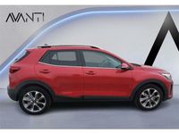 Usado Kia Stonic 120 CV (88 kW) 2019 Rojo SUV