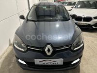 Usado Renault Mégane LIMITED 110 CV (80 kW) 2015 Azul Berlina