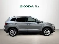 Usado Skoda Karoq Selection 150 CV (110 kW) 2024 Gris SUV