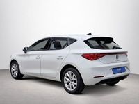 Usado Seat Leon Style 110 CV (80 kW) 2024 Blanco Berlina